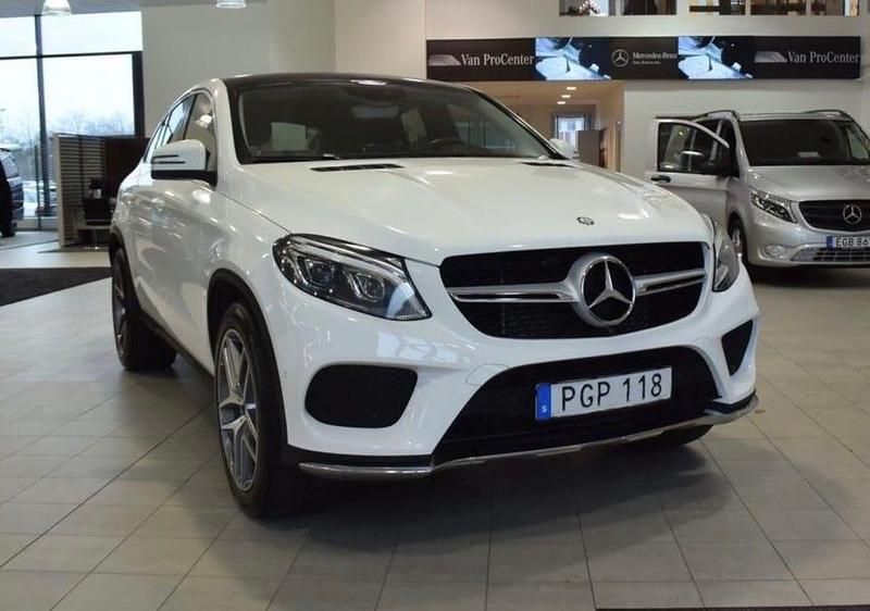 Begagnad 2017 Mercedes GLE350 AMG line Sportkupé | 379 000 kr (Marknadspris) - Bild 1/4