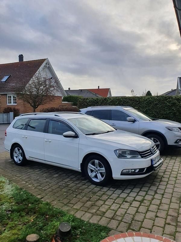 Begagnad 2012 VW Passat Kombi | 42 500 kr (Dyr) - Bild 1/4