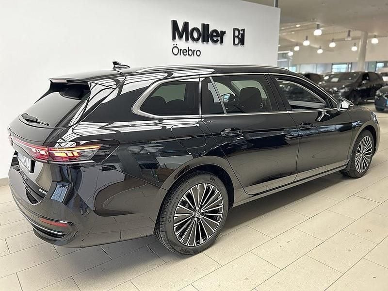 Ny VW Passat 2026 Svart Kombi