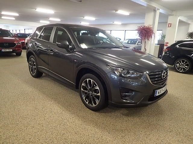 Grå Begagnad 2016 Mazda CX-5 Vision SUV | 174 000 kr (Marknadspris) - Bild 1/4