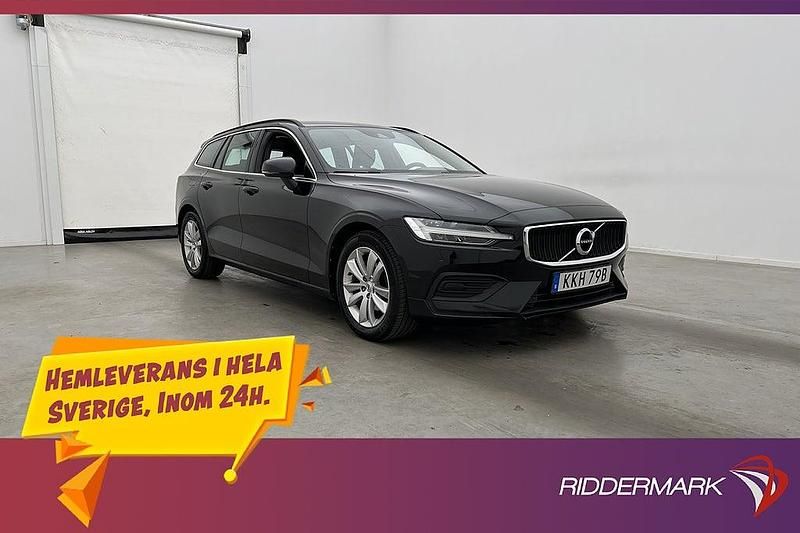 Svart Begagnad 2021 Volvo V60 Momentum Kombi | 278 700 kr (Marknadspris) - Bild 1/4