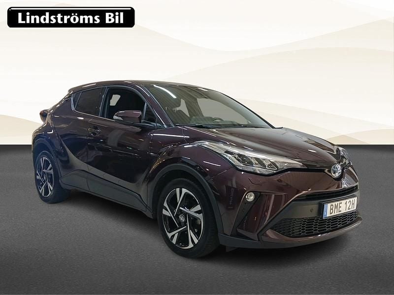 Begagnad Toyota C-HR Edition 124 HK (91 kW) 2022 Lila SUV