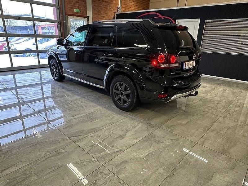 Begagnad Fiat Freemont Sport 170 HK (125 kW) 2015 Svart SUV