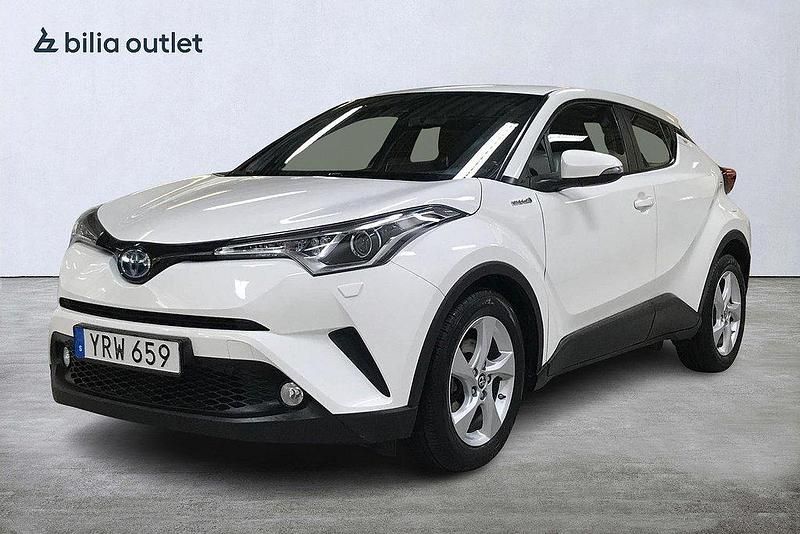 Vit Begagnad 2017 Toyota C-HR Active SUV | 184 900 kr (Marknadspris) - Bild 1/3