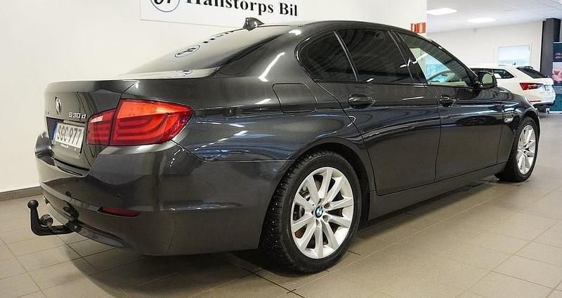 Begagnad BMW 530 258 HK (189 kW) 2013 Grå Sedan