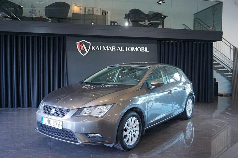 Mörkgrå Begagnad 2014 Seat Leon Style Halvkombi | 79 900 kr (Marknadspris) - Bild 1/4
