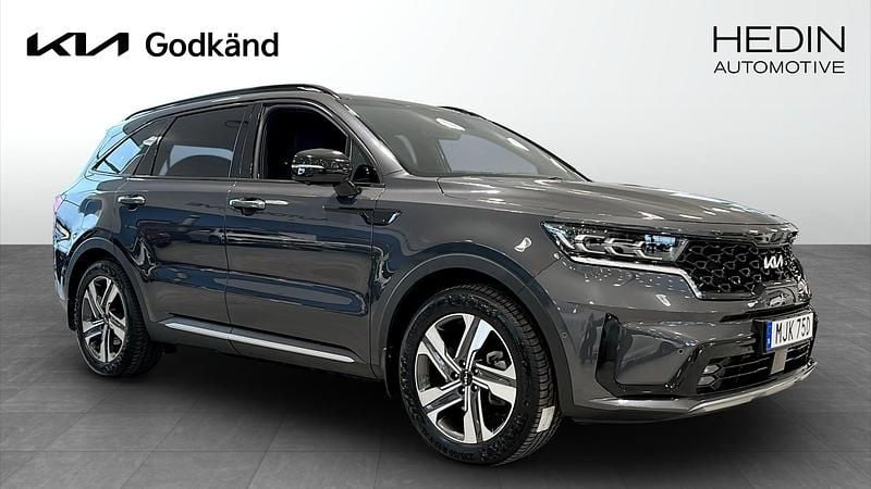 Begagnad Kia Sorento 180 HK (132 kW) 2023 Svart SUV