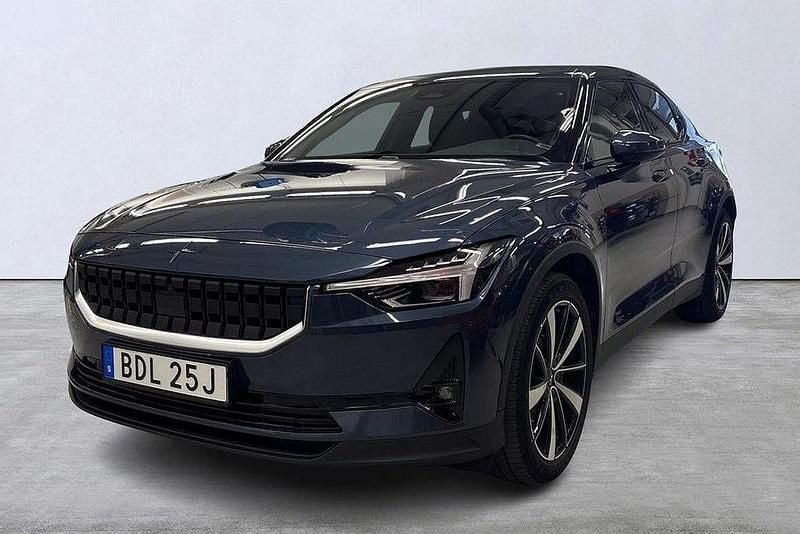Mörkblå Begagnad 2021 Polestar 2 Plus Sedan | 339 900 kr (Lite dyr) - Bild 1/4