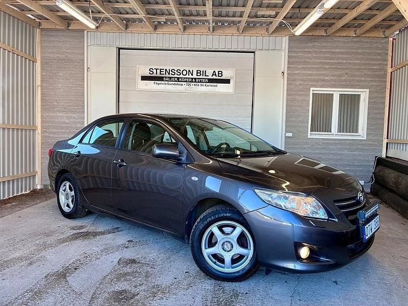 Begagnad Toyota Corolla 124 HK (91 kW) 2008 Grå Sedan