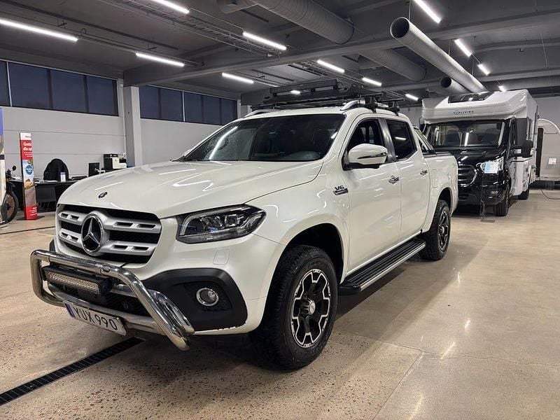 Vit Begagnad 2019 Mercedes X350 Pickup | 419 900 kr (Marknadspris) - Bild 1/4