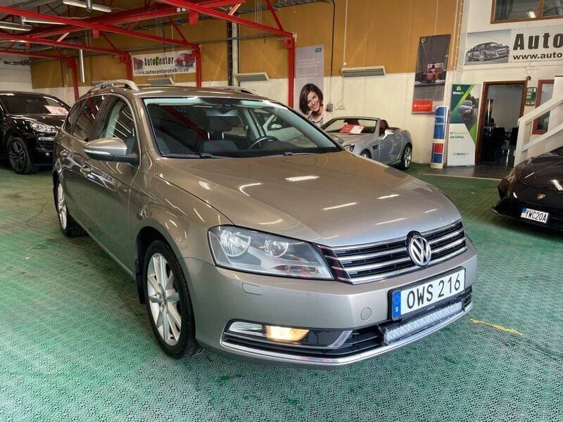 Begagnad VW Passat 141 HK (103 kW) 2011 Ljusbrun (brun) Kombi