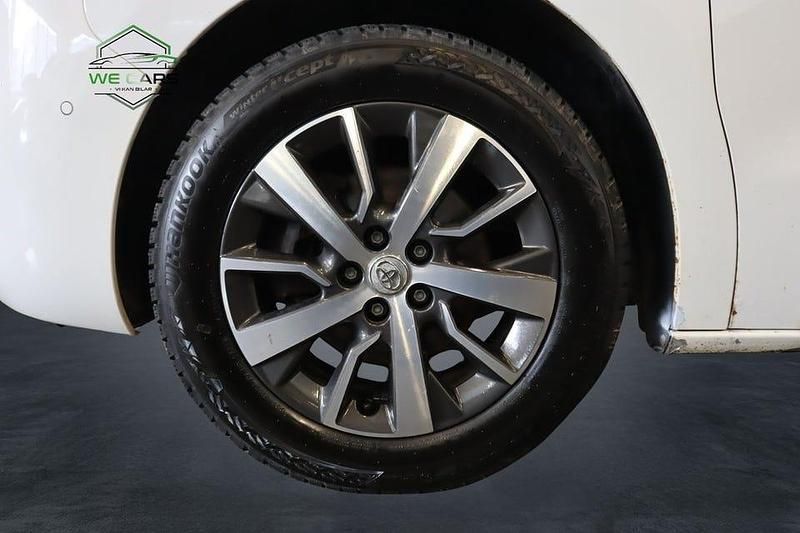 Begagnad Toyota Proace 116 HK (85 kW) 2016 Vit Minibuss