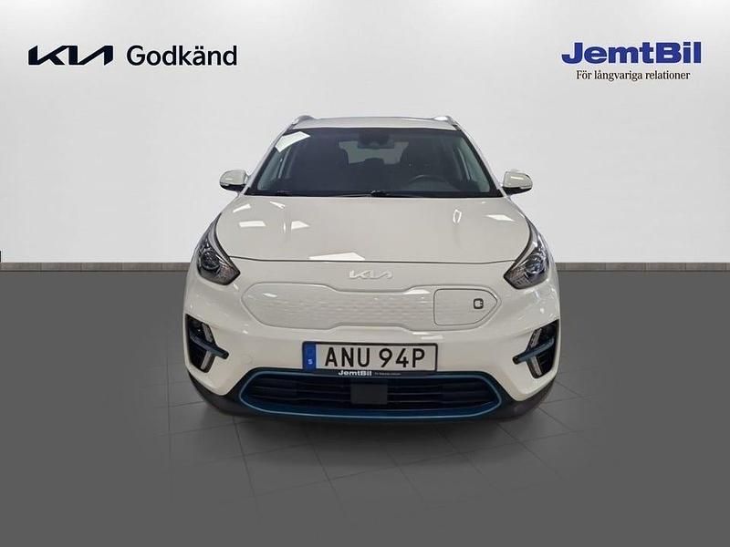 Begagnad Kia e-Niro Advance 152 kW (207 HK) 2021 Vit SUV