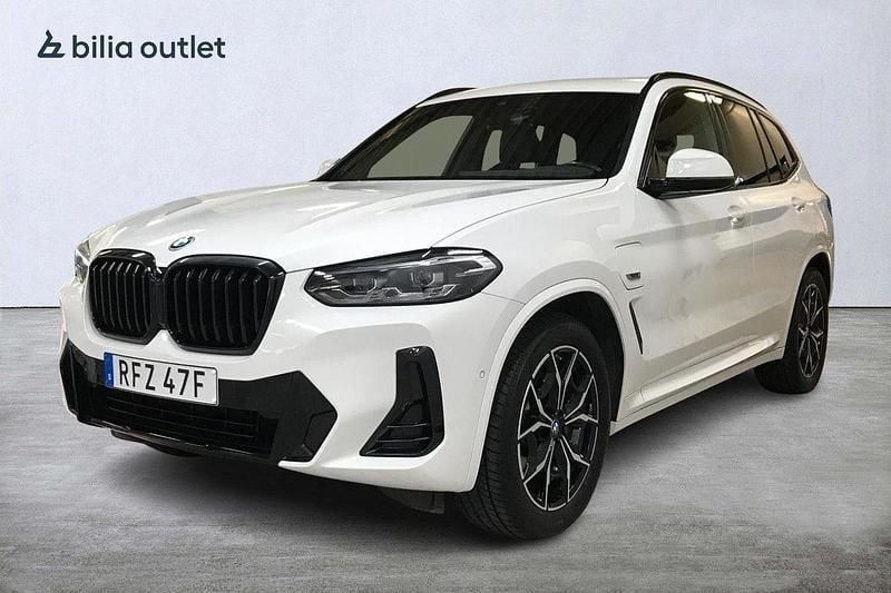 Vit Begagnad 2022 BMW X3 M Sport SUV | 469 900 kr (Bra pris) - Bild 1/3