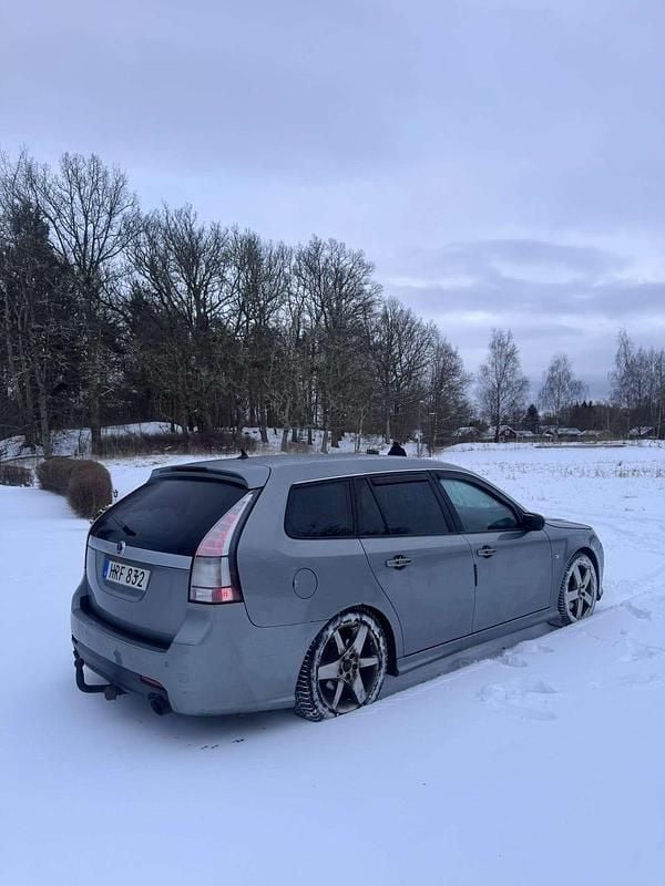 Begagnad Saab 9-3 Aero 175 HK (128 kW) 2009