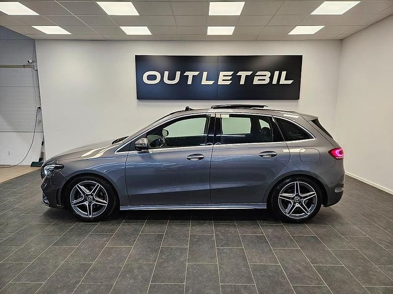 Begagnad Mercedes B180 AMG 136 HK (100 kW) 2019 Grå Minibuss