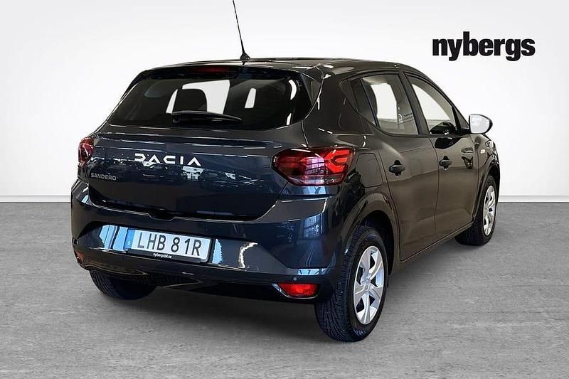 Begagnad Dacia Sandero Essentiel 91 HK (66 kW) 2023 Grå