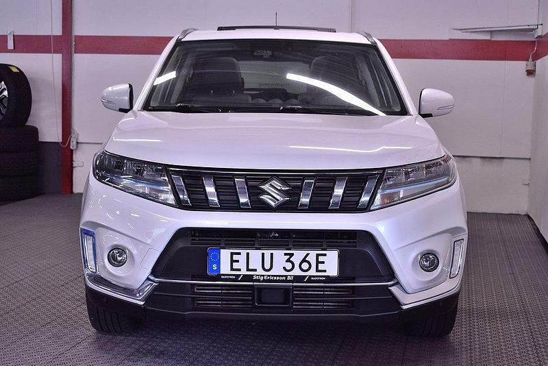 Begagnad Suzuki Vitara 130 HK (95 kW) 2019 Vit SUV