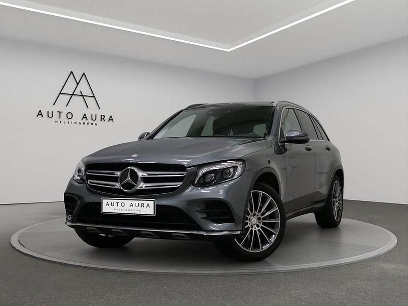 Grå Begagnad 2016 Mercedes GLC250 AMG SUV | 319 900 kr (Marknadspris) - Bild 1/4