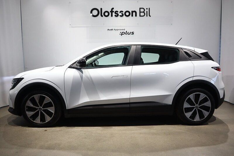 Vit Begagnad 2023 Renault Mégane Halvkombi | 319 900 kr (Lite dyr) - Bild 1/4