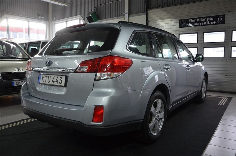 Såld Subaru Outback 2,5 CNG 4WD AU., begagnad 2014, 3 100