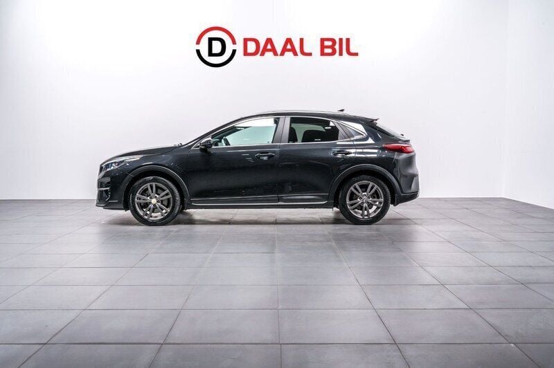 Svart Begagnad 2019 Kia XCeed Advance SUV | 214 700 kr (Marknadspris) - Bild 1/4
