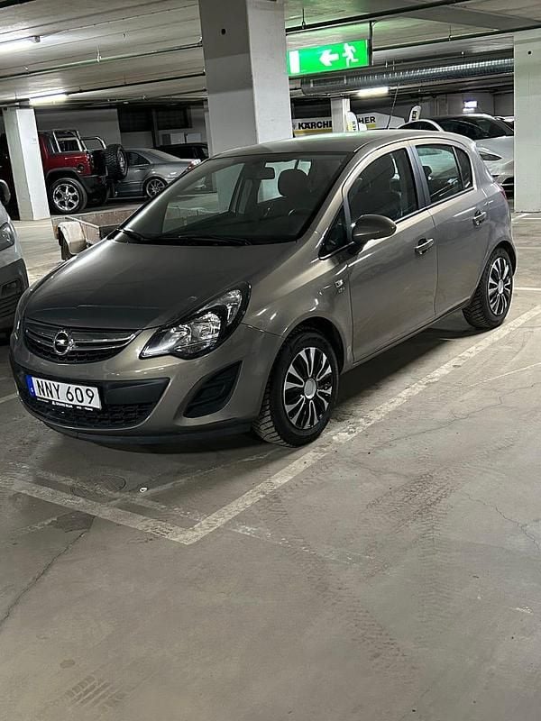 Begagnad Opel Corsa 100 HK (73 kW) 2014 Halvkombi