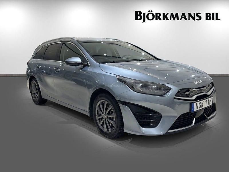 Begagnad Kia Ceed Sportswagon Advance 105 HK (77 kW) 2022 Grå Kombi