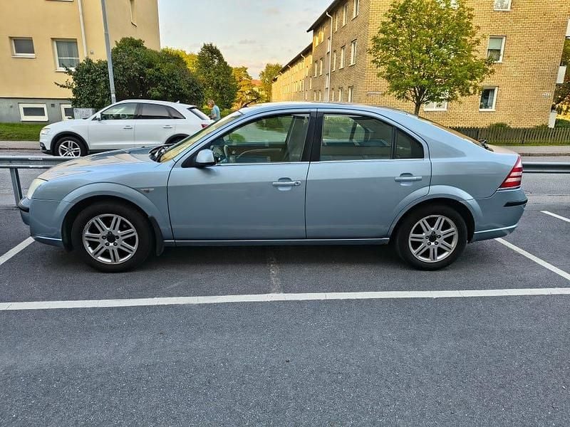 Begagnad 2006 Ford Mondeo Halvkombi | 17 999 kr (Marknadspris) - Bild 1/4