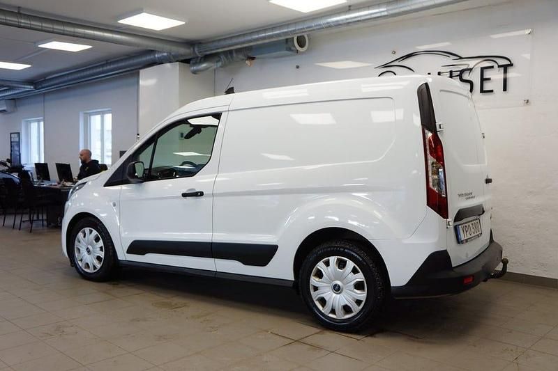 Begagnad Ford Transit Connect 101 HK (74 kW) 2021 Vit Minibuss