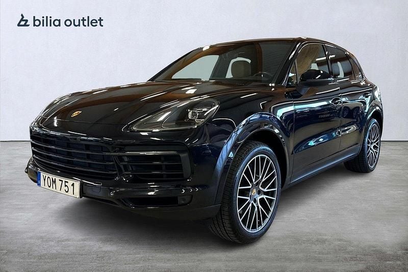 Svart Begagnad 2018 Porsche Cayenne SUV | 519 900 kr (Bra pris) - Bild 1/3