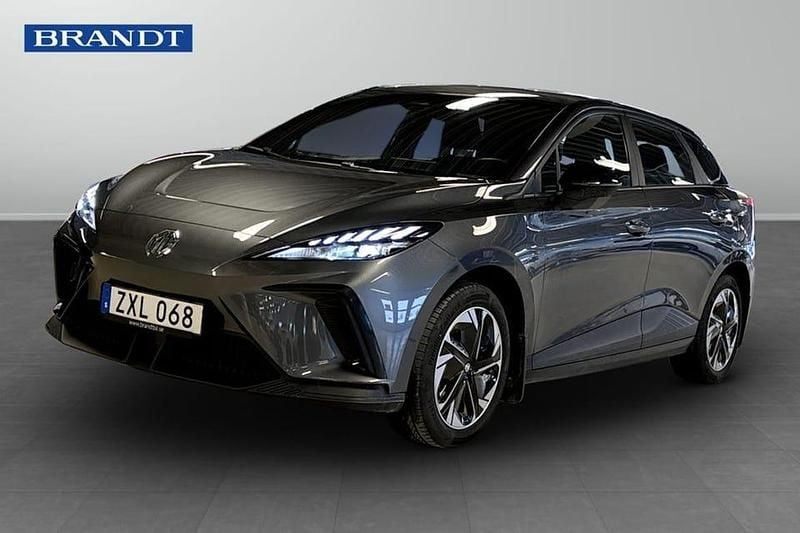 Grå Begagnad 2023 MG MG4 EV Halvkombi | 219 900 kr (Marknadspris) - Bild 1/4