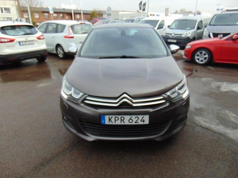 Begagnad Citroën C4 131 HK (96 kW) 2016 Grå Halvkombi