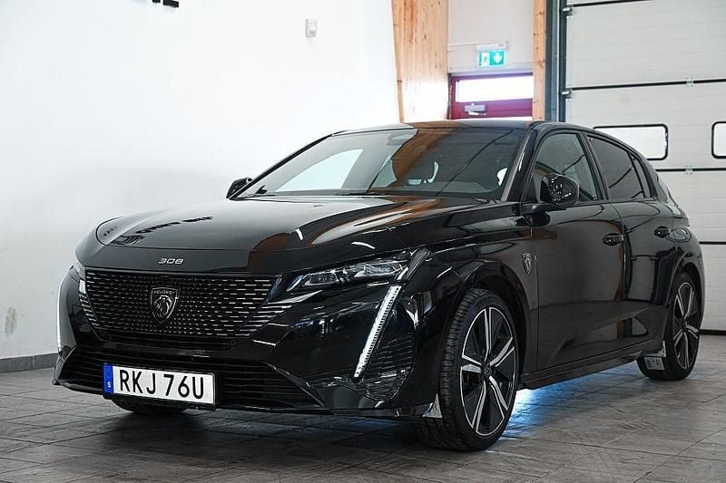 Begagnad Peugeot 308 GT-line 131 HK (96 kW) 2023 Svart Halvkombi