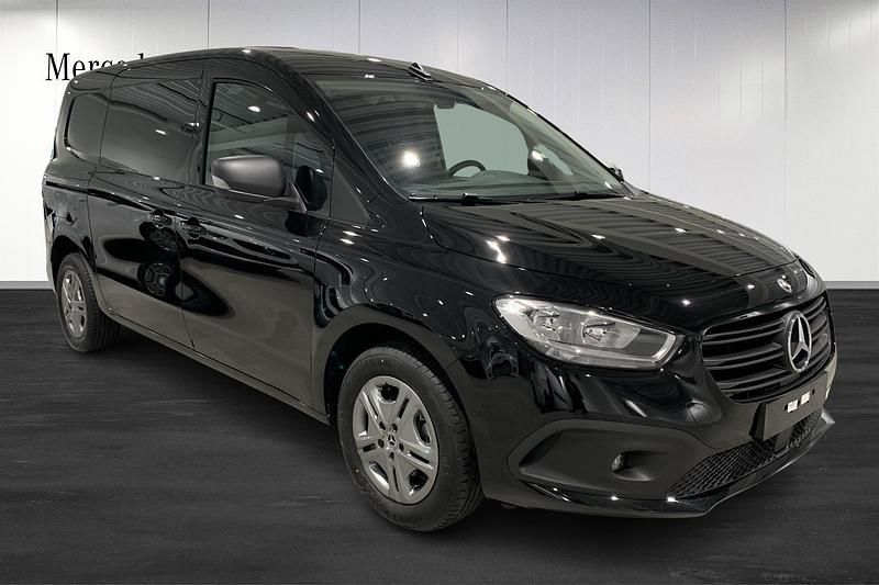 Ny Mercedes Citan 112 2026 Svart