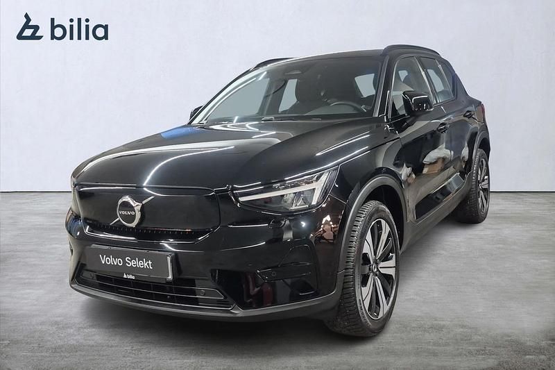 Svart Begagnad 2023 Volvo XC40 Single Motor SUV | 334 900 kr (Marknadspris) - Bild 1/3