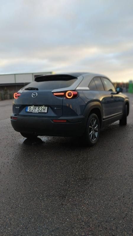 Begagnad 2020 Mazda MX30 SUV | 129 000 kr (Marknadspris) - Bild 1/3