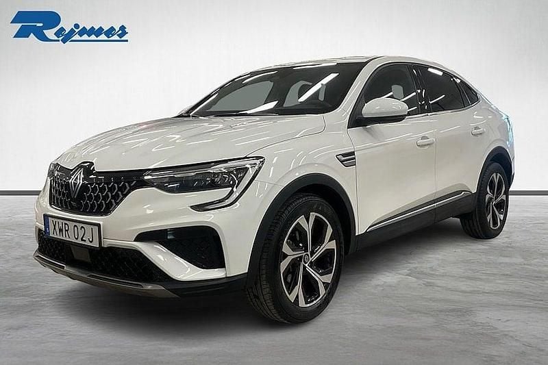 Begagnad Renault Arkana Techno 94 HK (69 kW) 2023 Vit glacier qxb SUV