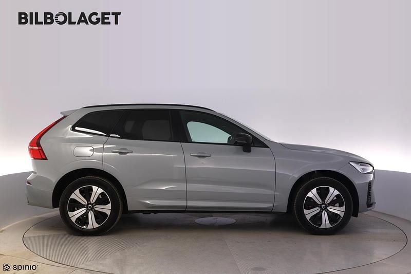 Begagnad Volvo XC60 Plus 350 HK (257 kW) 2025 Grå SUV