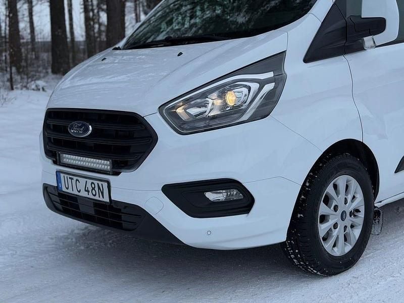 Begagnad Ford Transit Custom 105 HK (77 kW) 2020 Vit Van