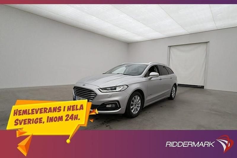Grå Begagnad 2019 Ford Mondeo Titanium Kombi | 169 800 kr (Marknadspris) - Bild 1/3