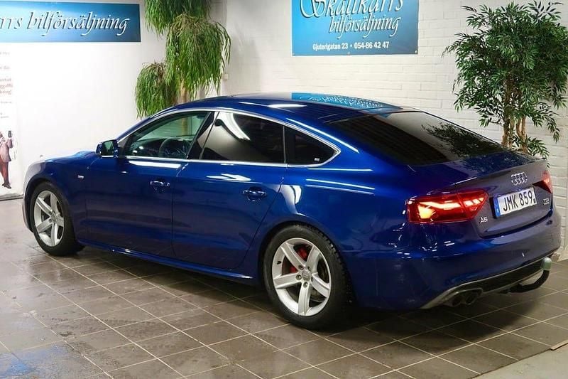 Begagnad Audi A5 Sportback S-Line 177 HK (130 kW) 2014 Blå Halvkombi