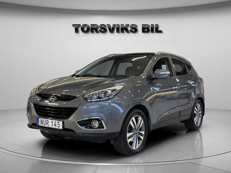 Grå Begagnad 2013 Hyundai ix35 SUV | 104 900 kr (Marknadspris) - Bild 1/4