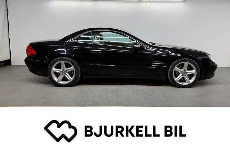 Svart Begagnad 2003 Mercedes SL500 Cab | 189 900 kr (Lite dyr) - Bild 1/4