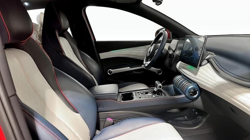 Begagnad BYD Atto 3 Design 150 kW (204 HK) 2022 Grå SUV