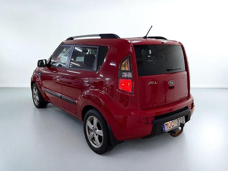 Begagnad Kia Soul 128 HK (94 kW) 2008 Röd SUV