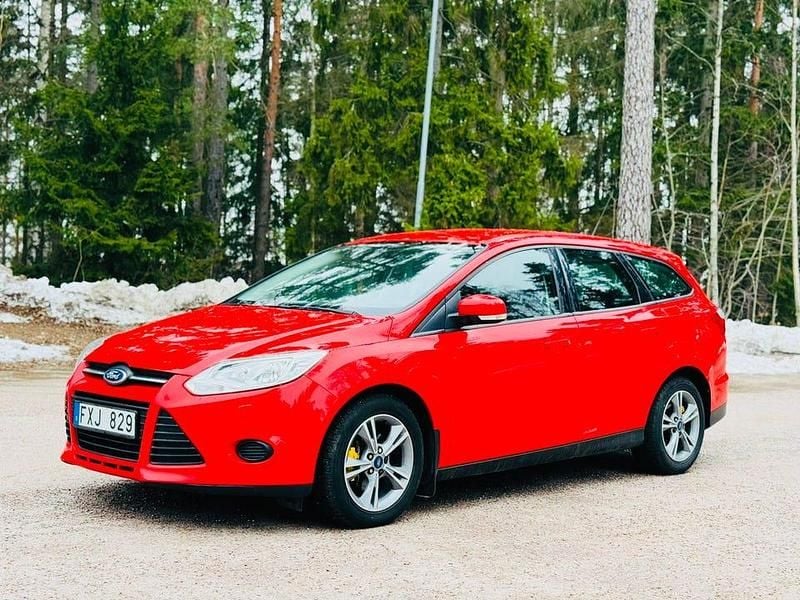 Begagnad 2013 Ford Focus Kombi | 49 900 kr (Marknadspris) - Bild 1/4