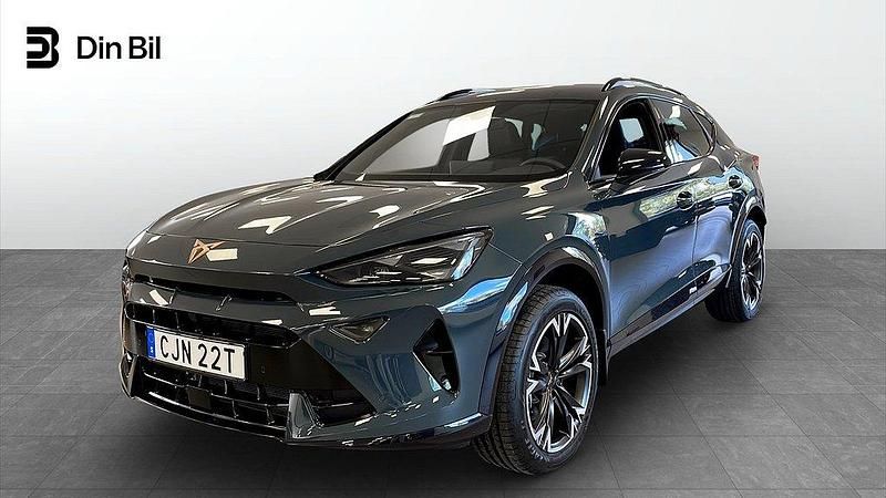Blå (fiord blue) Ny 2025 Cupra Formentor SUV | 448 300 kr (Dyr) - Bild 1/4