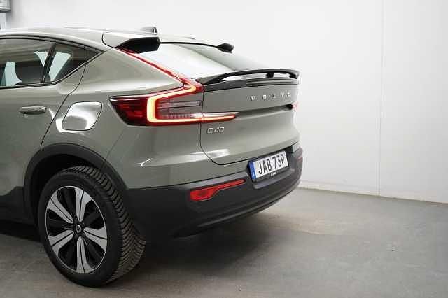 Begagnad Volvo C40 Single Motor 169 kW (231 HK) 2022 Grön SUV