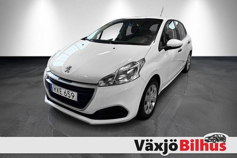 Begagnad Peugeot 208 68 HK (50 kW) 2015 Vit Halvkombi